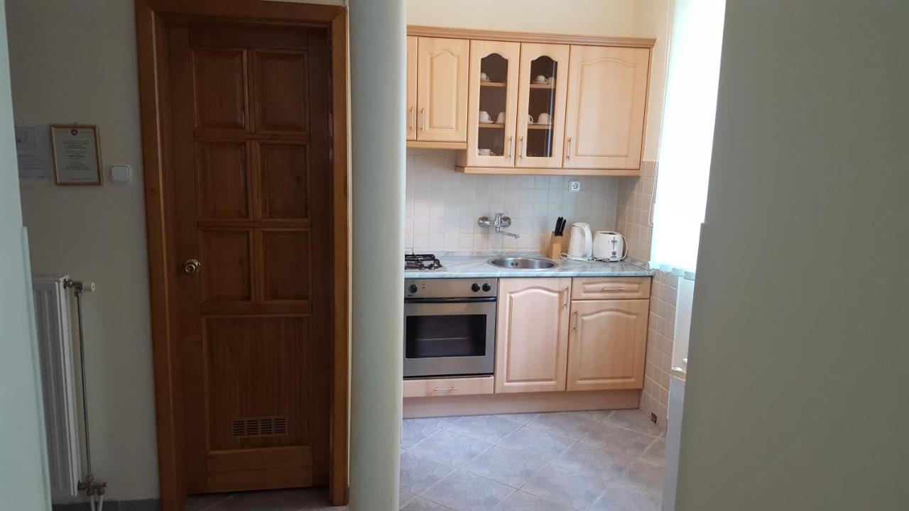 Laetitia Panzio Bed & Breakfast Kaposvár Eksteriør bilde