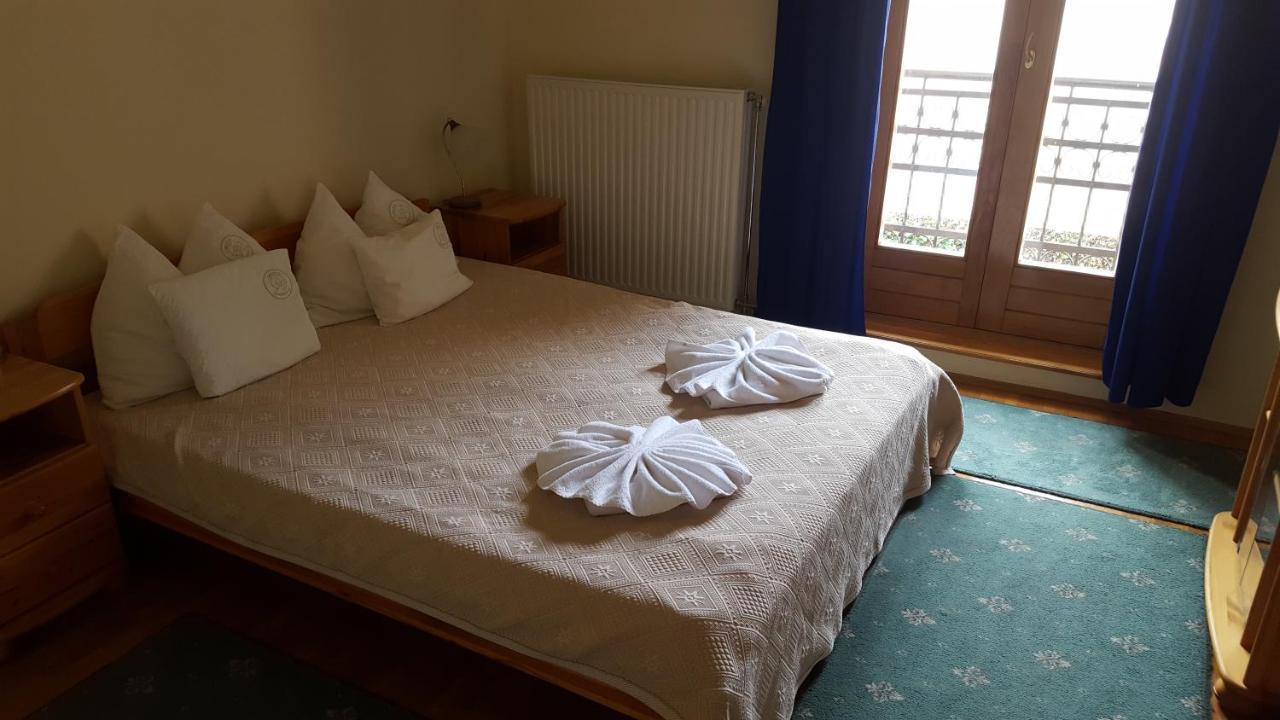 Laetitia Panzio Bed & Breakfast Kaposvár Eksteriør bilde